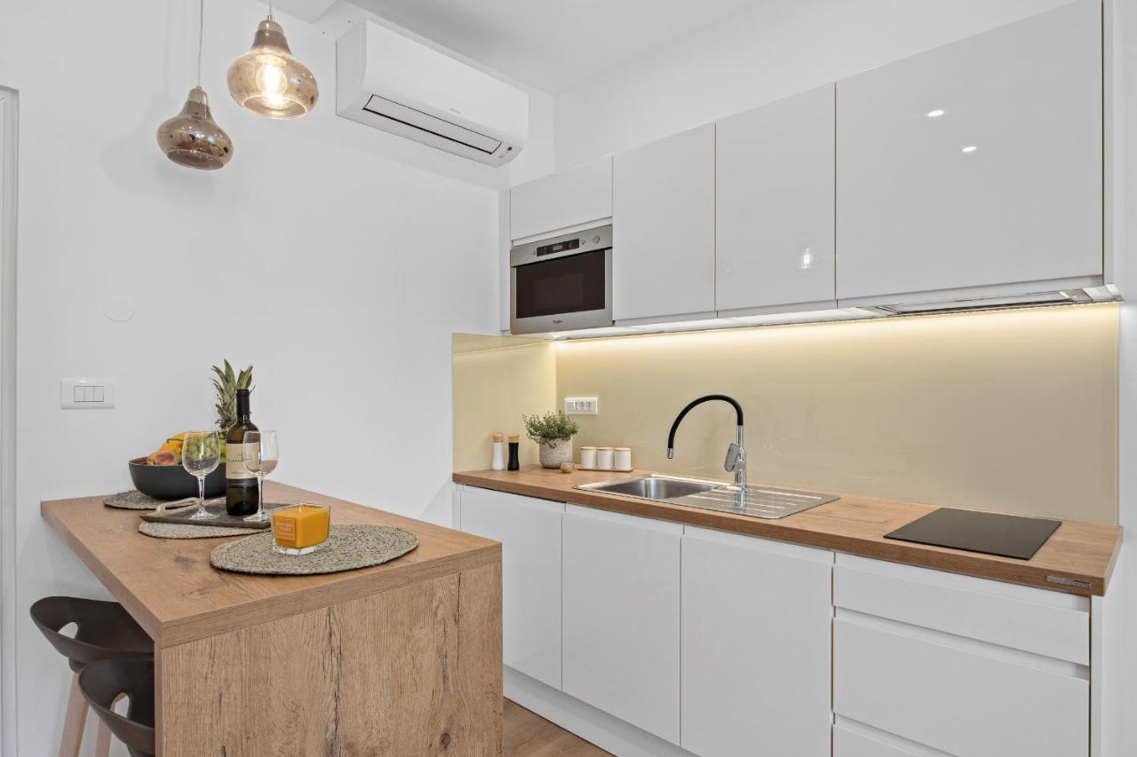 Giardini M Studio Apartments 普拉 外观 照片