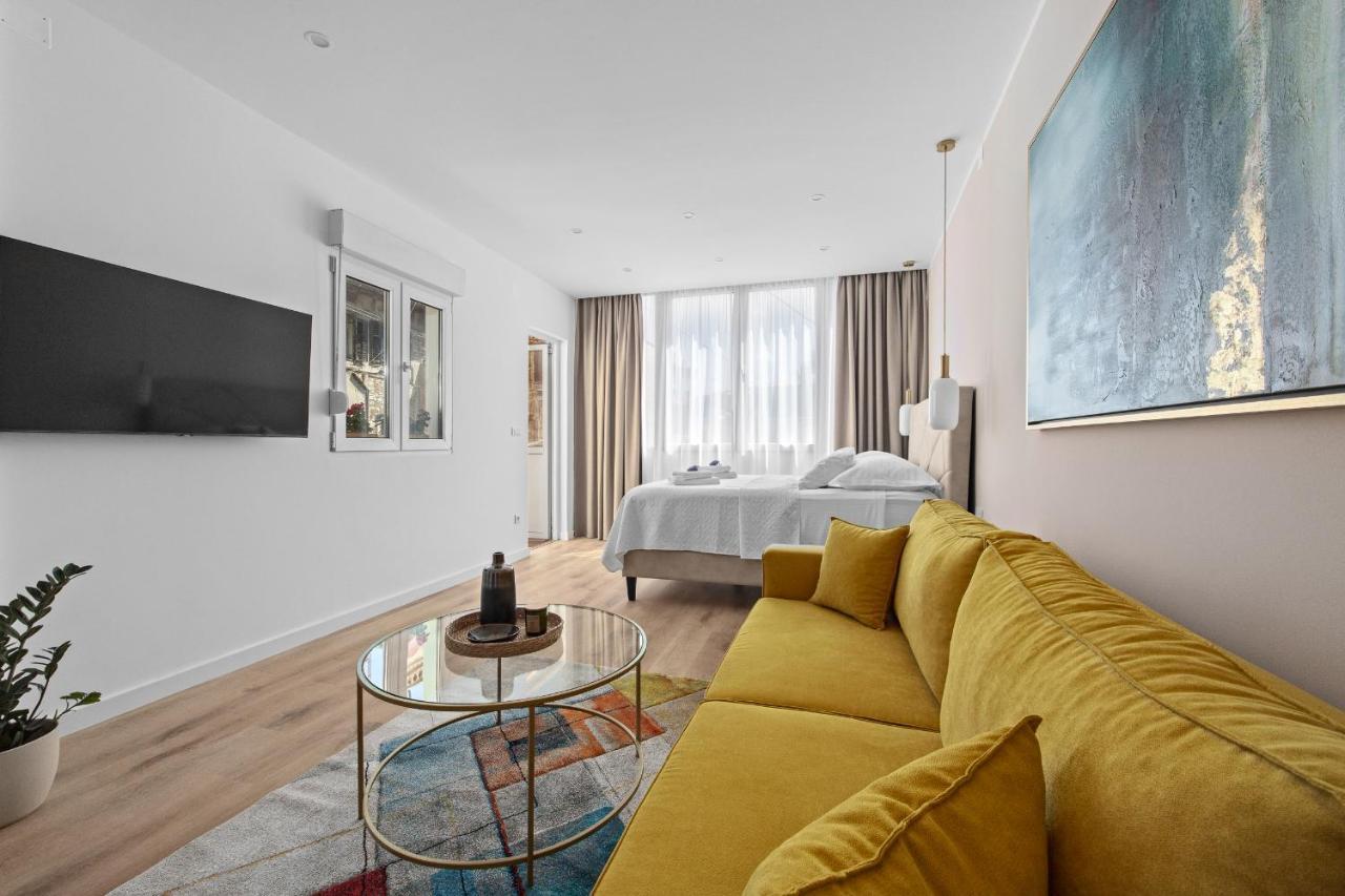 Giardini M Studio Apartments 普拉 外观 照片