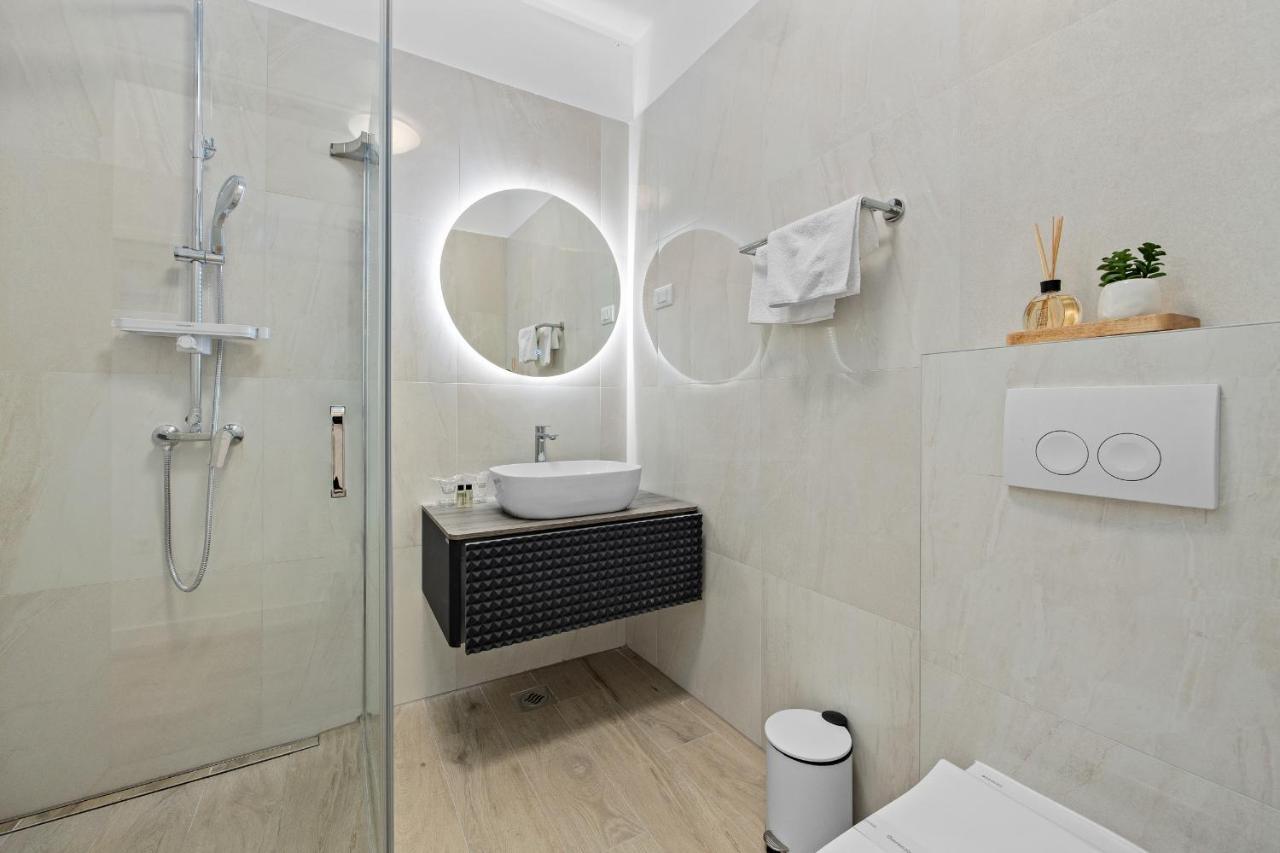 Giardini M Studio Apartments 普拉 外观 照片